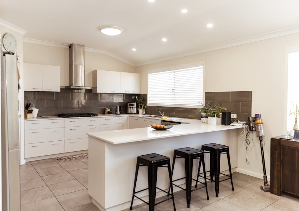 2 Cummings Street, Merredin, WA, 6415 - Image 2