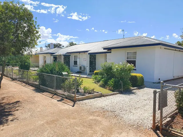 43-45 Queen Street — photo from Elders Real Estate Commercial South Australia