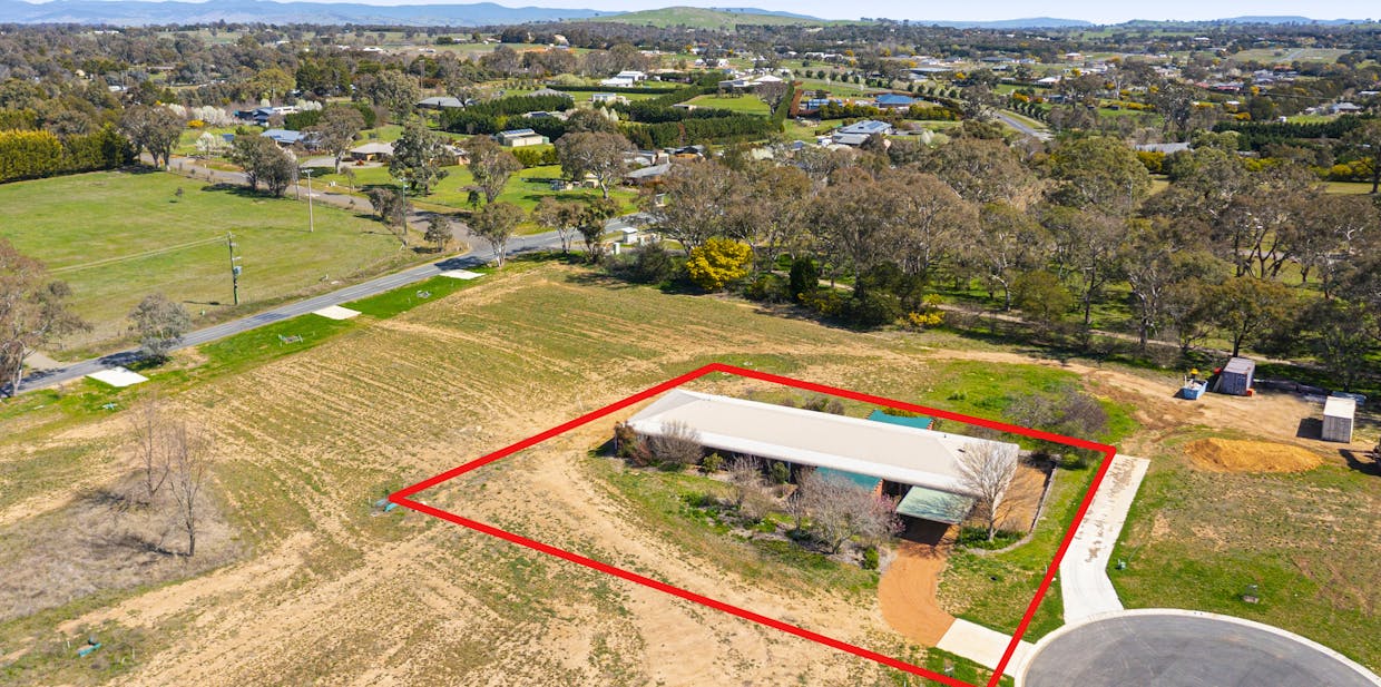 22  Oak Grove, Murrumbateman, NSW, 2582 - Image 1
