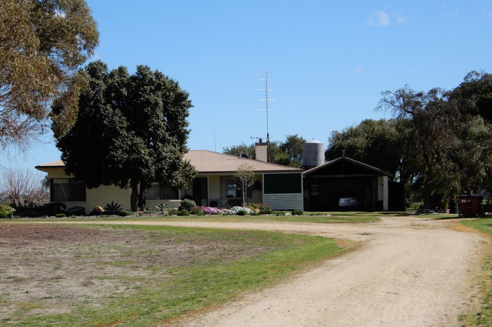 2202 Riddoch Highway, Willalooka, SA, 5267 - Image 14