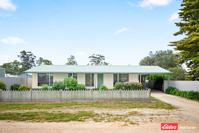 13 Urrbrae Avenue, Lucindale, SA, 5272 - Image 1