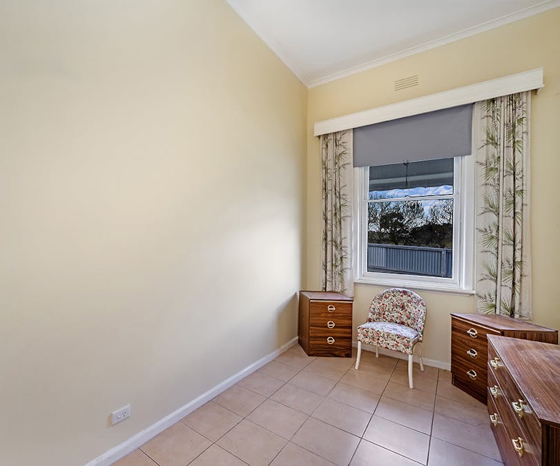 27 Mill Road, Hamilton, VIC, 3300 - Image 9