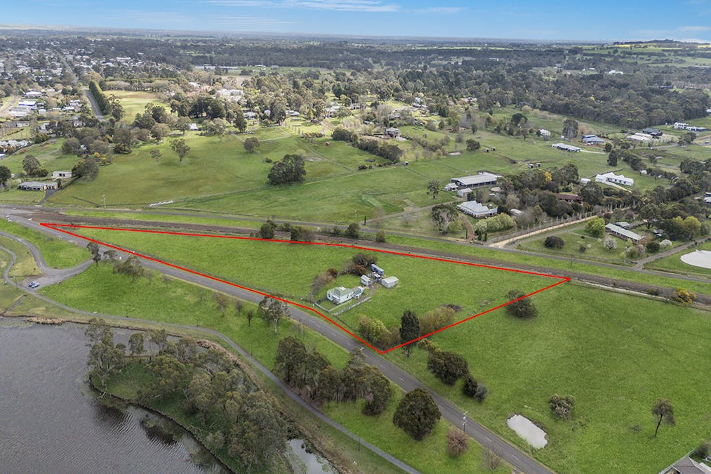 27 Mill Road, Hamilton, VIC, 3300 - Image 17