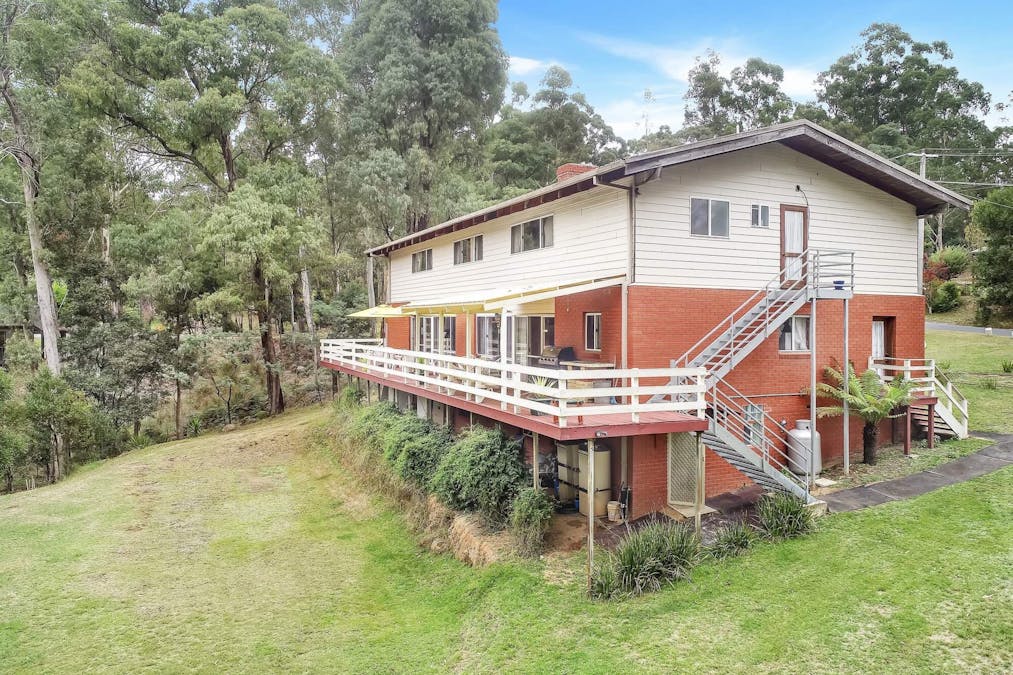 2 Christensen Street, Sawmill Settlement, VIC, 3723 - Image 2