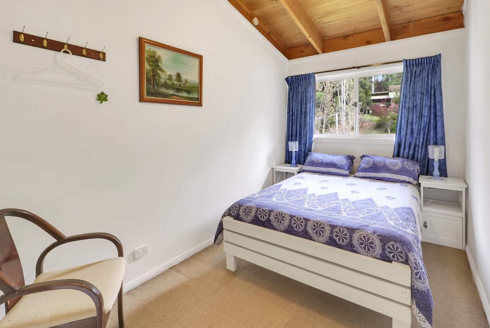 2 Christensen Street, Sawmill Settlement, VIC, 3723 - Image 9