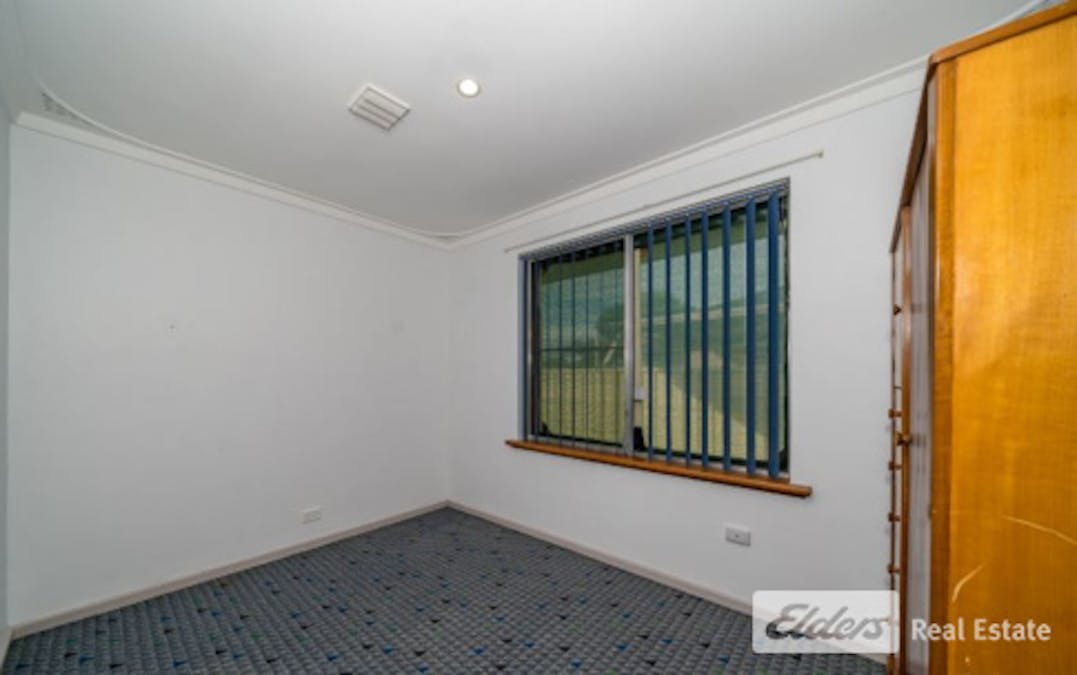 48 Lake Street, Rockingham, WA, 6168 - Image 10