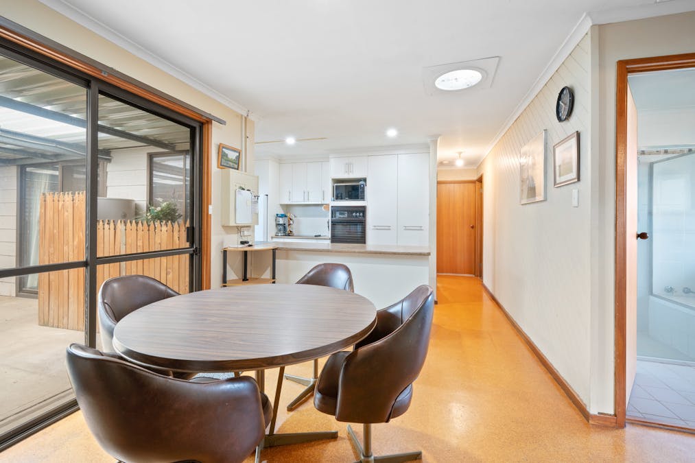 11 Arthur Street, Tarpeena, SA, 5277 - Image 6