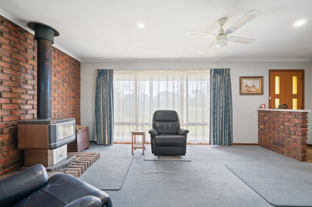 11 Arthur Street, Tarpeena, SA, 5277 - Image 3
