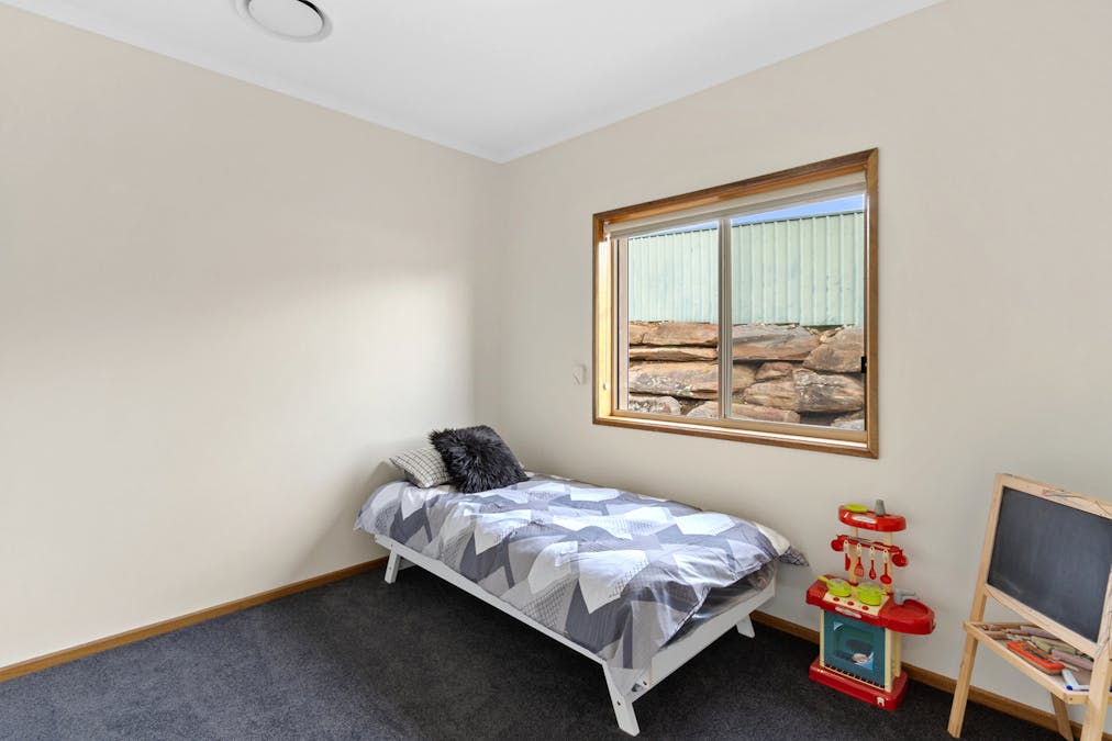 12 Trezise Way, Clare, SA, 5453 - Image 11