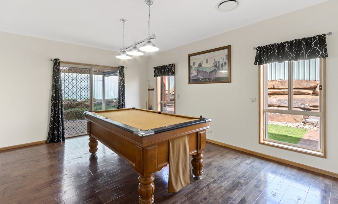 12 Trezise Way, Clare, SA, 5453 - Image 18
