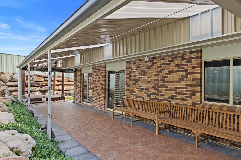 12 Trezise Way, Clare, SA, 5453 - Image 29