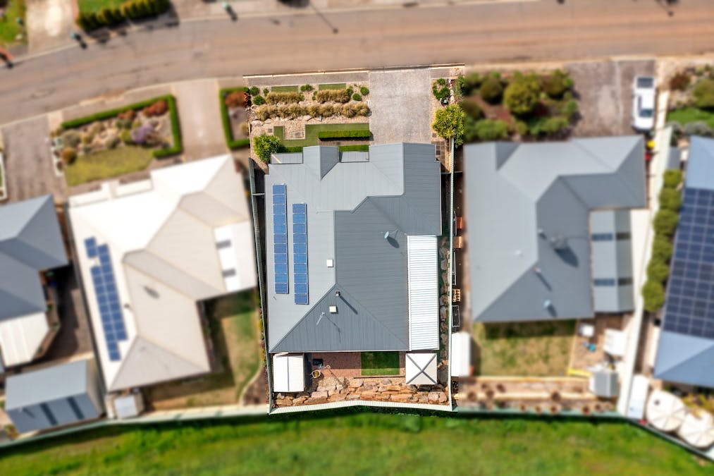 12 Trezise Way, Clare, SA, 5453 - Image 34
