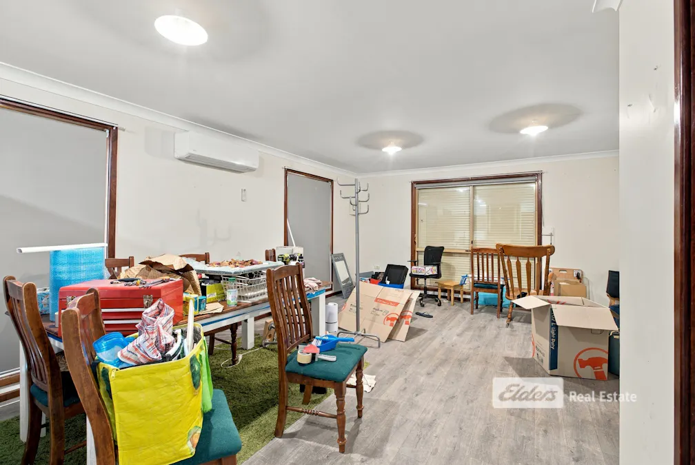 4 Mawson Place, Withers, WA, 6230 - Image 3