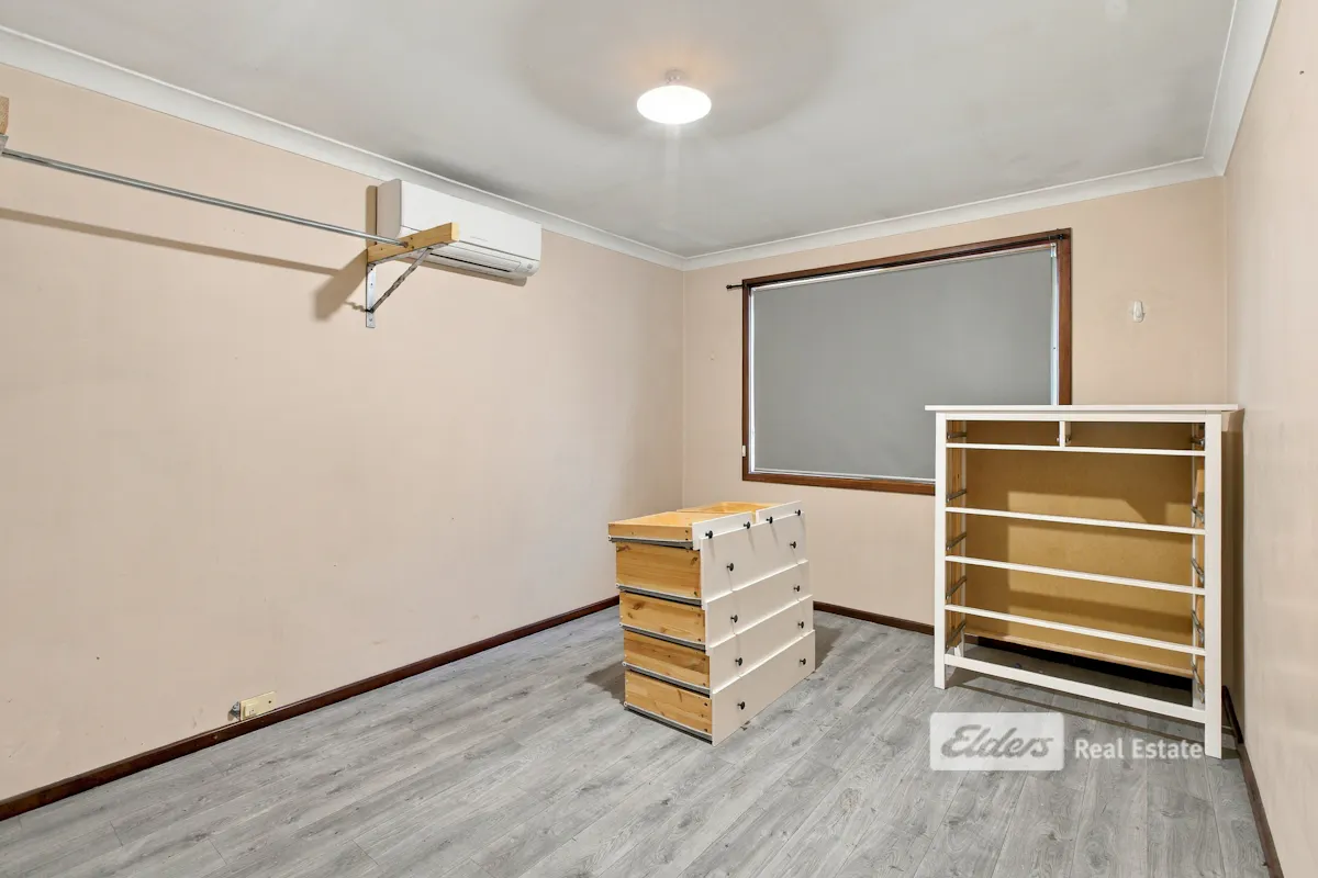 4 Mawson Place — photo 13 of 23