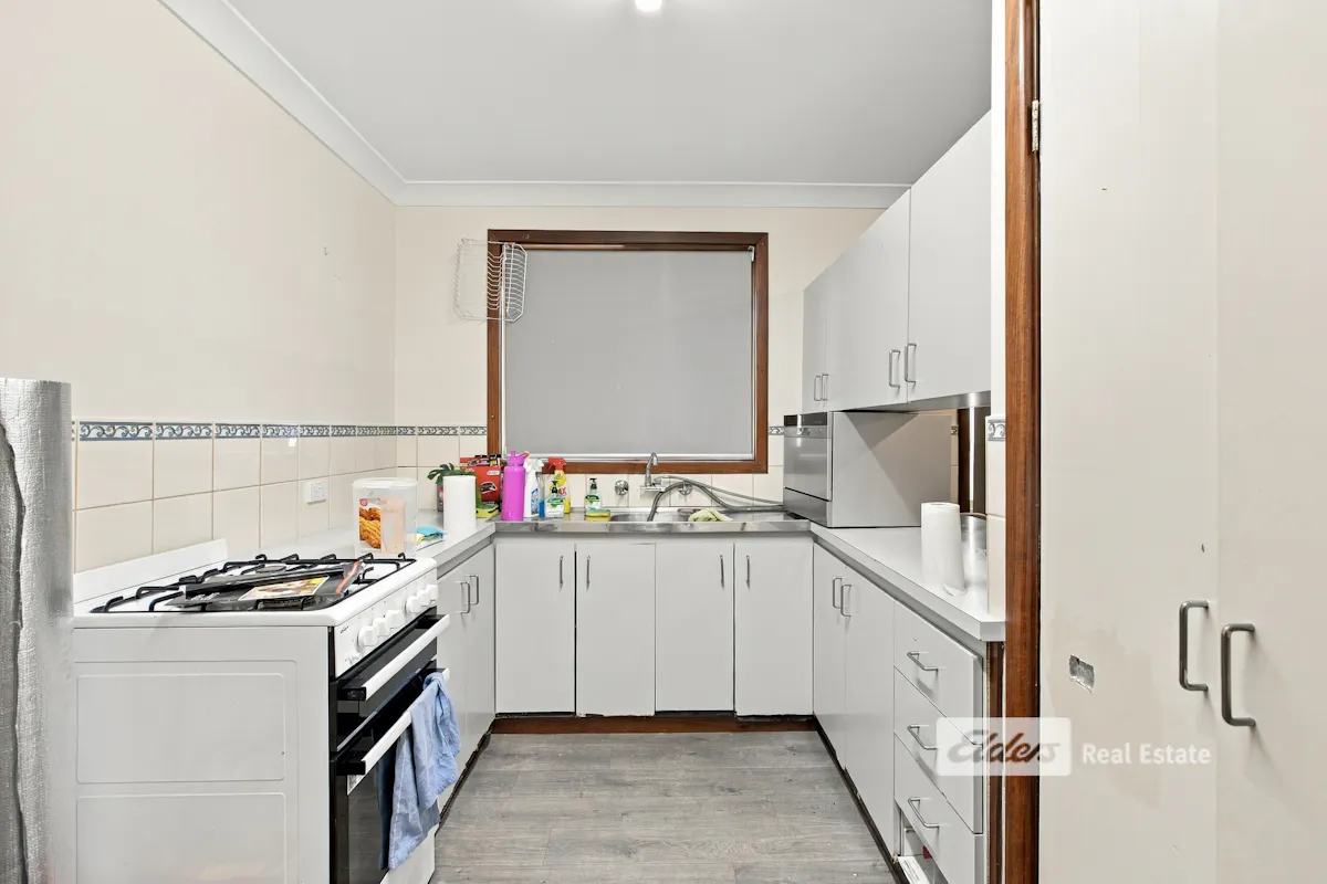 4 Mawson Place — photo 9 of 23