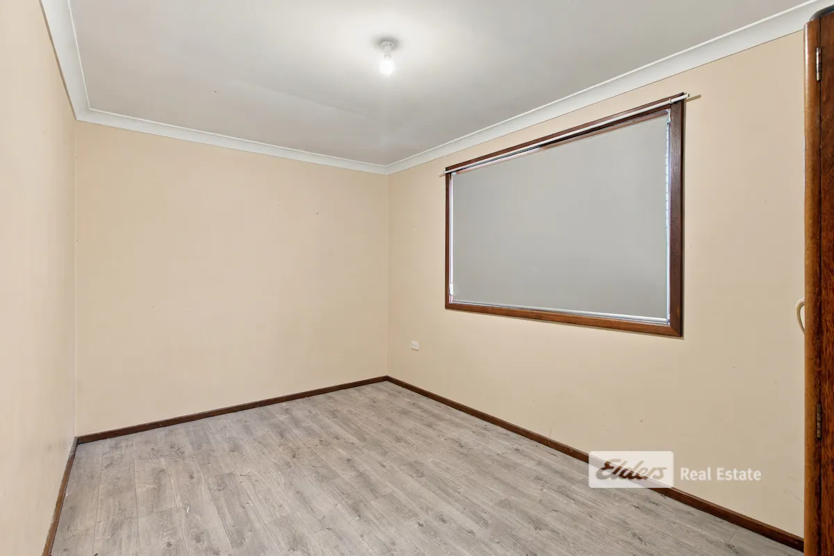 4 Mawson Place — photo 14 of 23