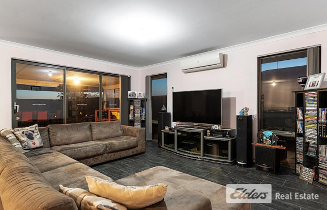 8 Kingcote Road, Baldivis, WA, 6171 - Image 6