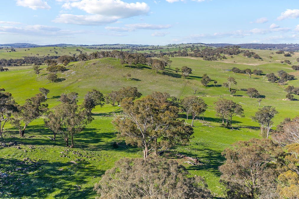 1432 Lachlan Valley Way, Laverstock, NSW, 2582 - Image 15