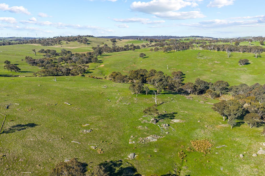 1432 Lachlan Valley Way, Laverstock, NSW, 2582 - Image 26