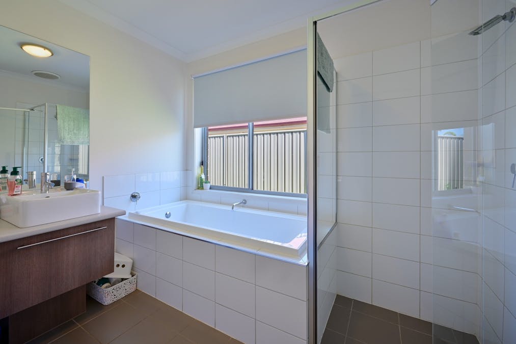 6 Bradshaw Street, Whyalla Jenkins, SA, 5609 - Image 12