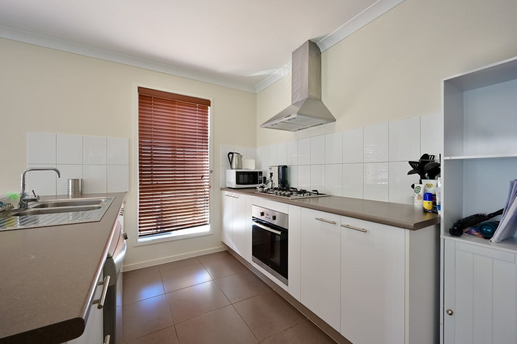 6 Bradshaw Street, Whyalla Jenkins, SA, 5609 - Image 4
