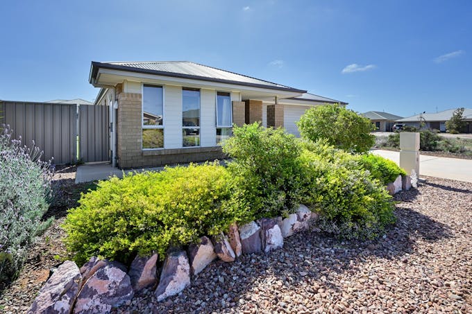6 Bradshaw Street, Whyalla Jenkins, SA, 5609 - Image 1