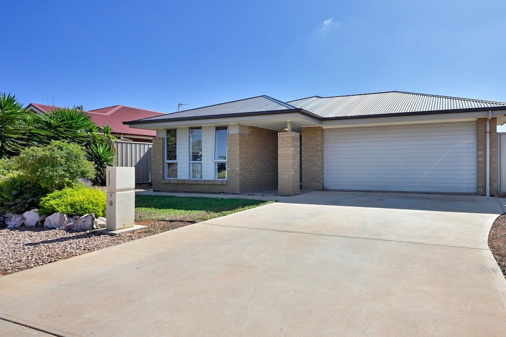 6 Bradshaw Street, Whyalla Jenkins, SA, 5609 - Image 2