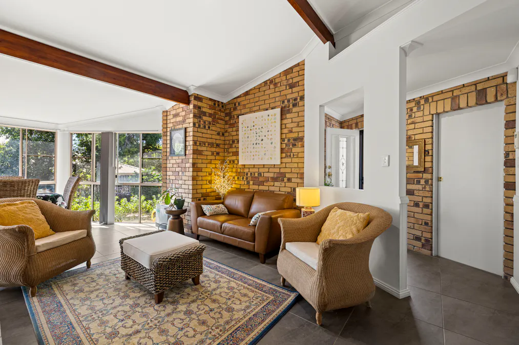 9 Lorraine Crescent, Centenary Heights, QLD, 4350 - Image 7