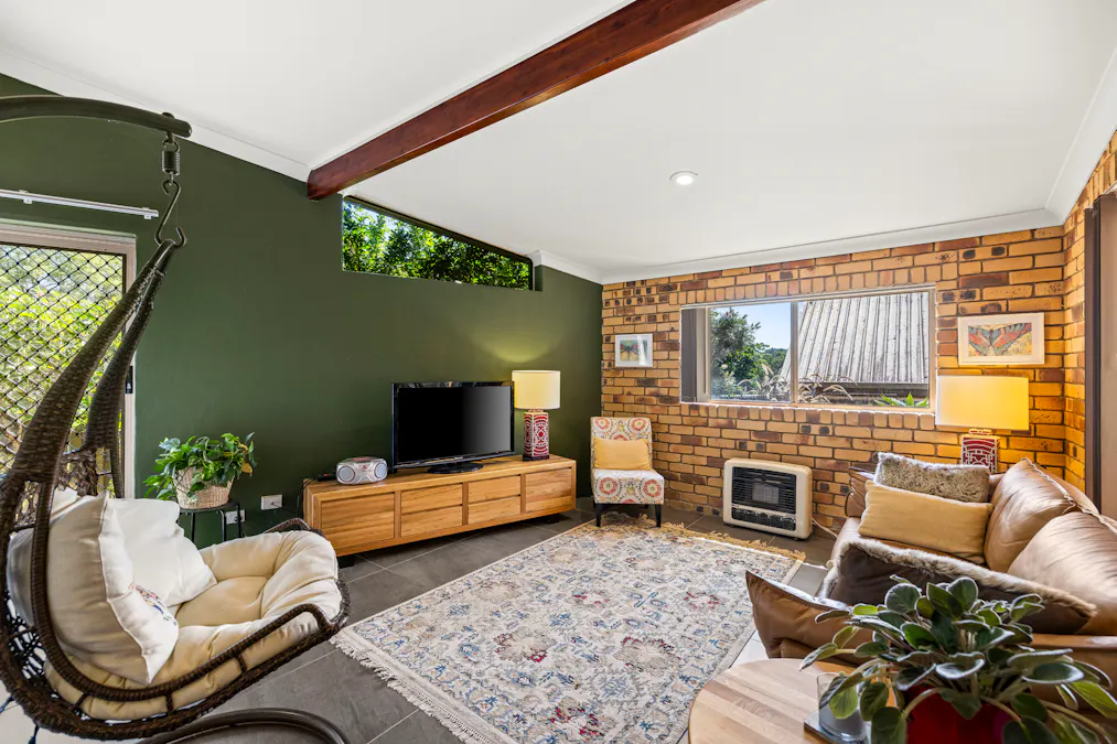 9 Lorraine Crescent, Centenary Heights, QLD, 4350 - Image 3