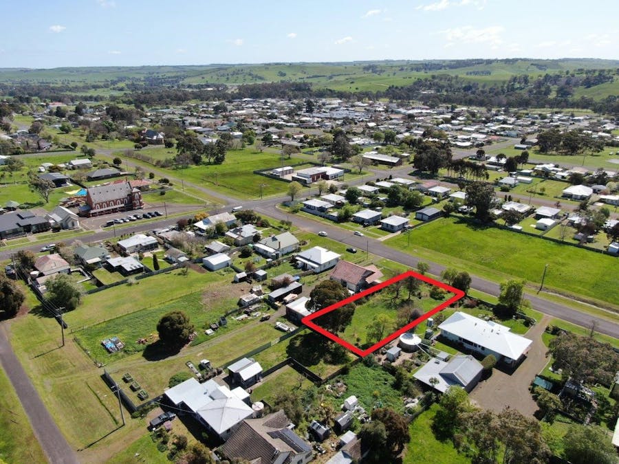 29 McKebery Street, Coleraine, VIC, 3315 - Image 2