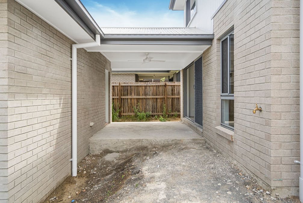 7 Parkway Avenue, South Ripley, QLD, 4306 - Image 10