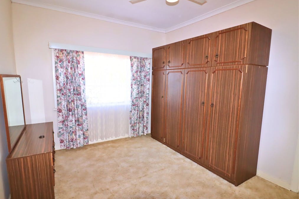 1 Johnston Street, Wongan Hills, WA, 6603 - Image 4