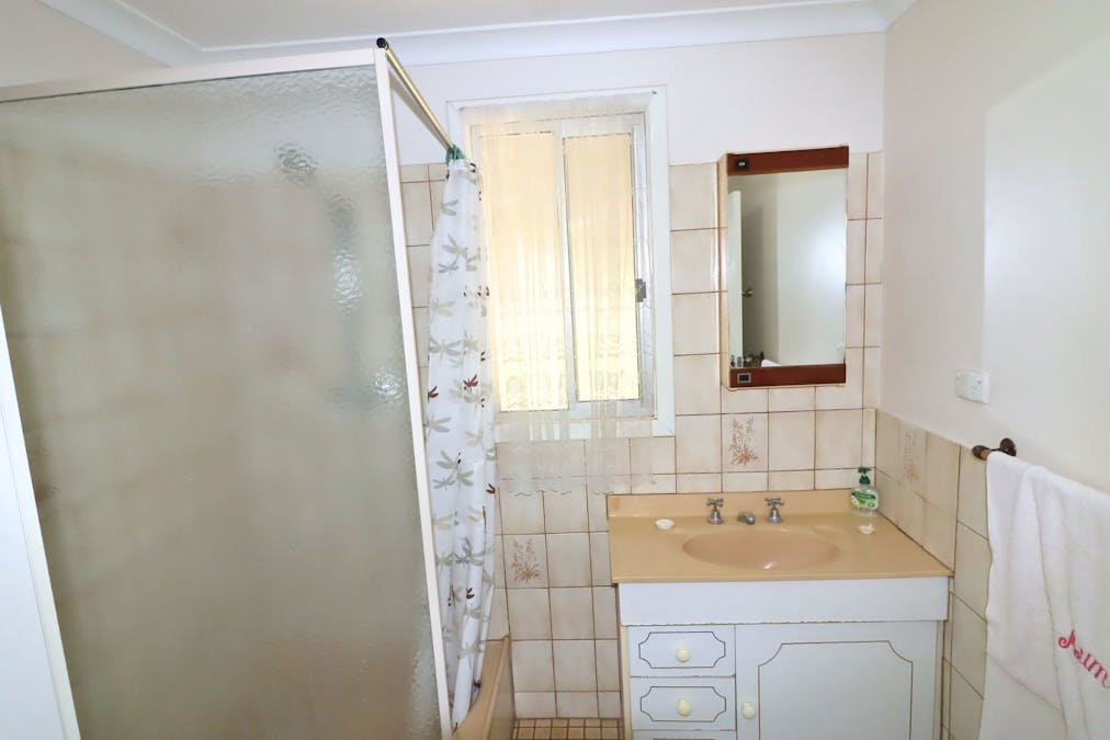 1 Johnston Street, Wongan Hills, WA, 6603 - Image 8