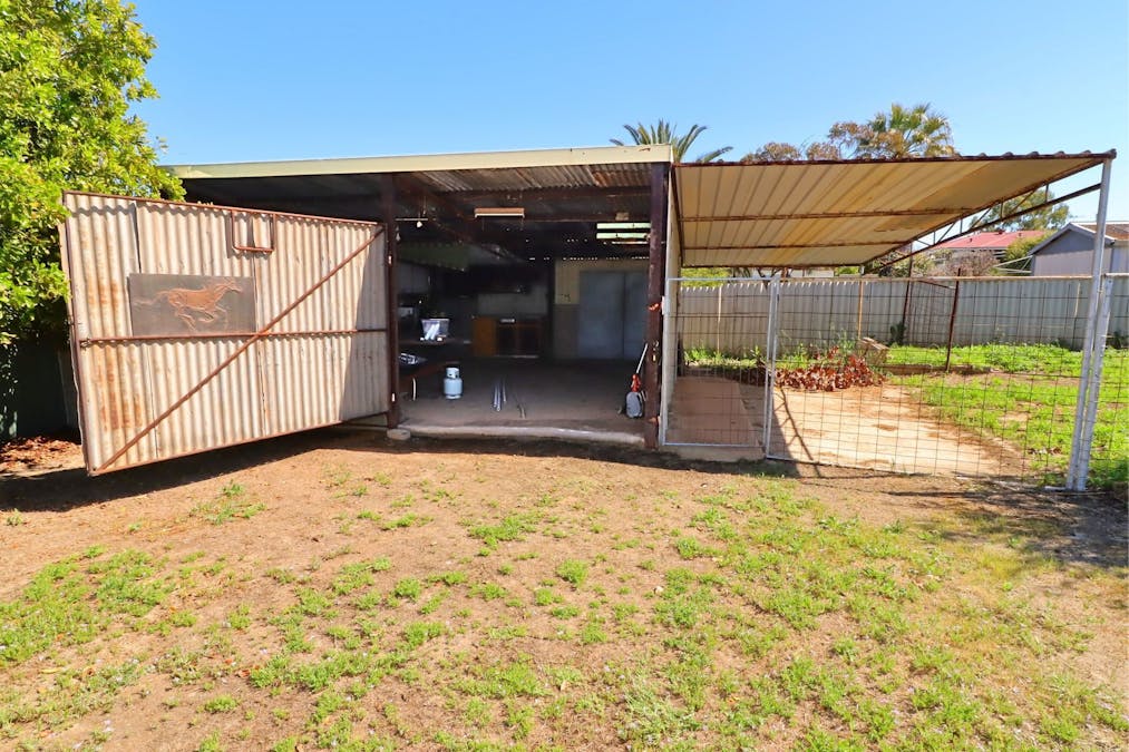 1 Johnston Street, Wongan Hills, WA, 6603 - Image 12