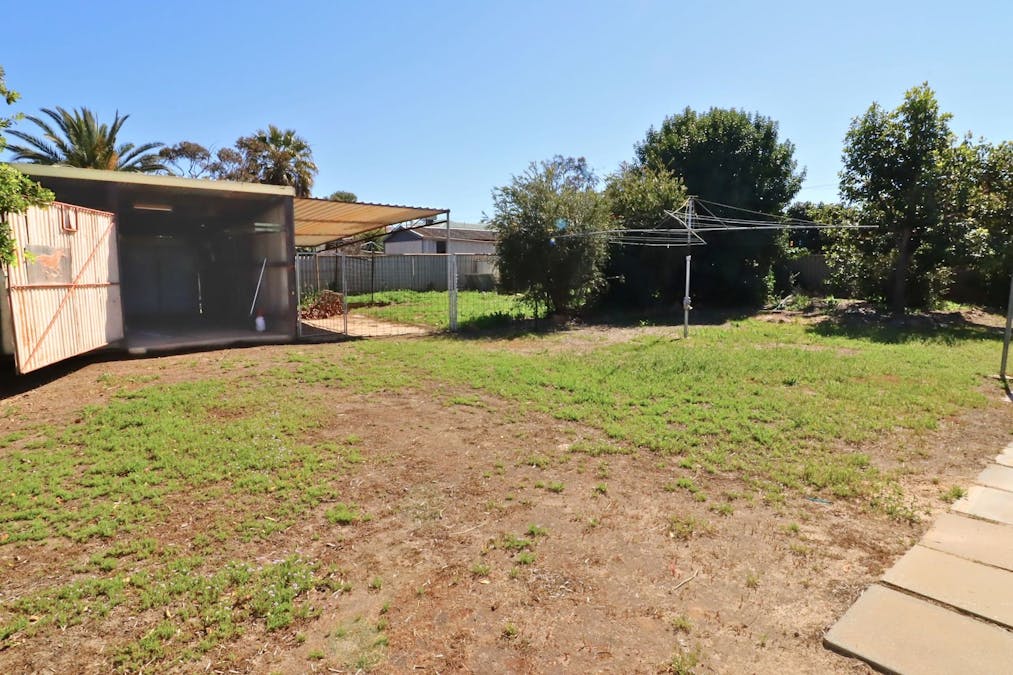 1 Johnston Street, Wongan Hills, WA, 6603 - Image 13