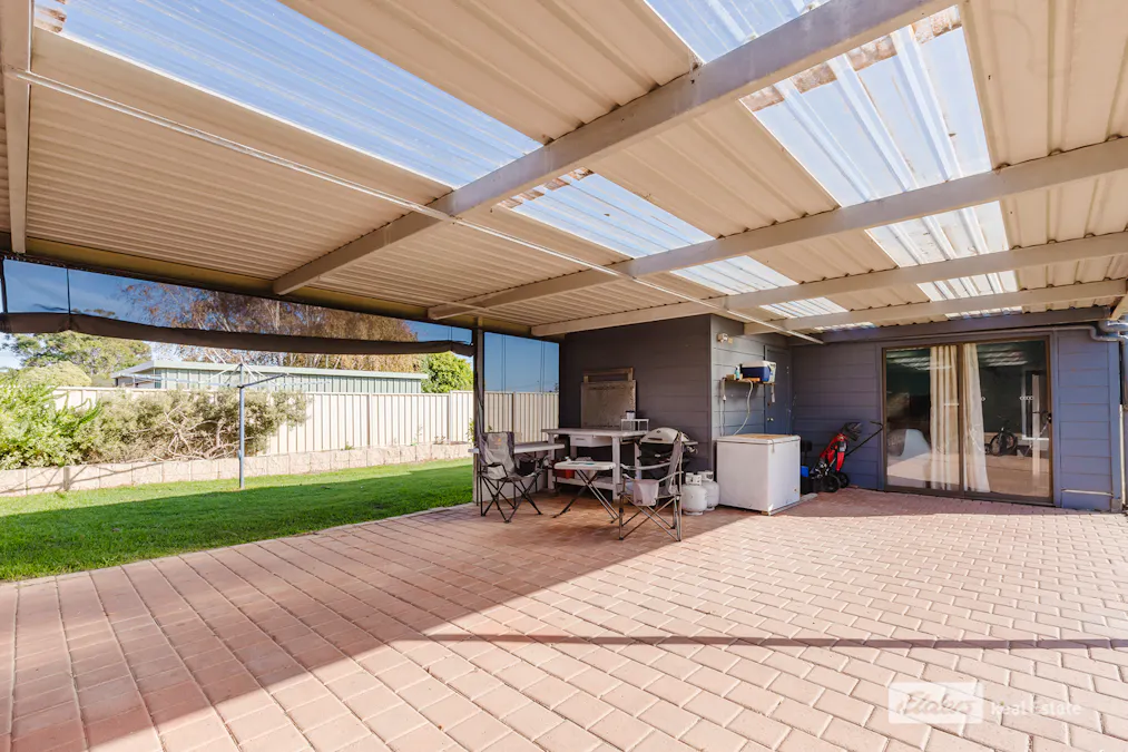 28 Flemington Street, Orana, WA, 6330 - Image 18