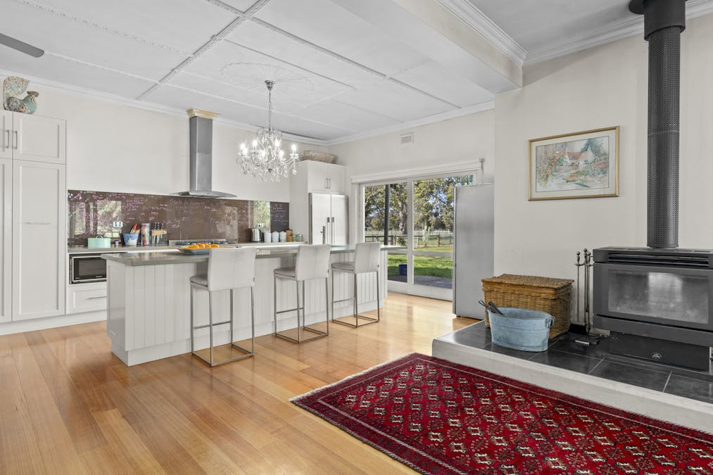 27 Euroa-Shepparton Road, Euroa, VIC, 3666 - Image 11