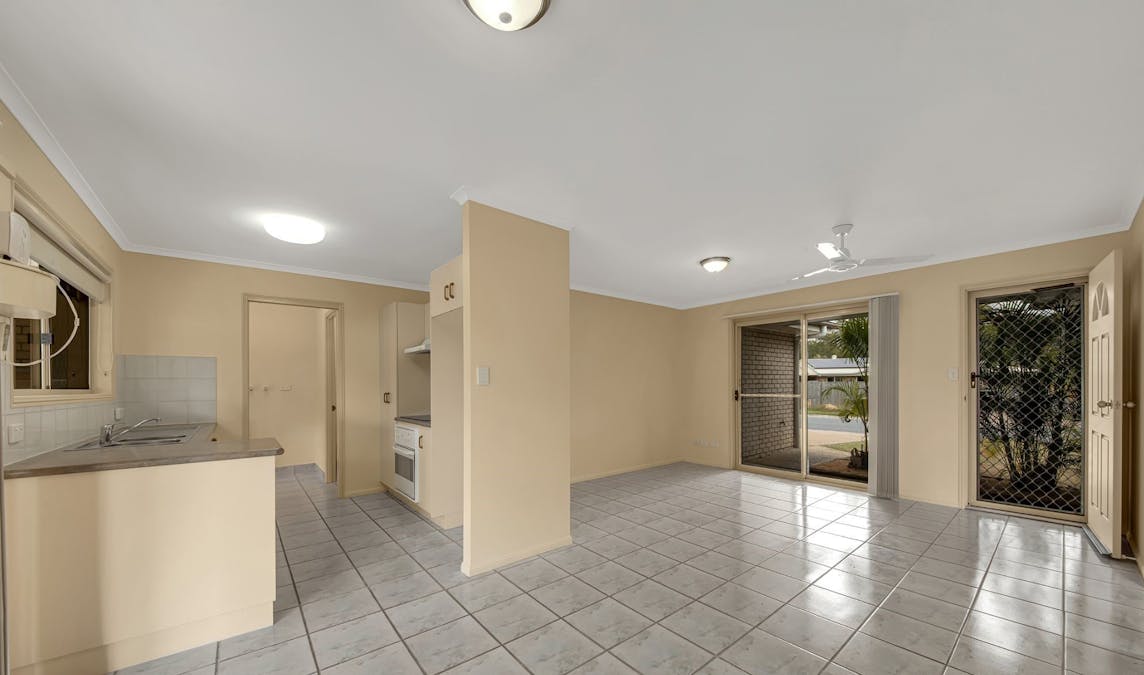 1/1 Yaldara Court, New Auckland, QLD, 4680 - Image 4