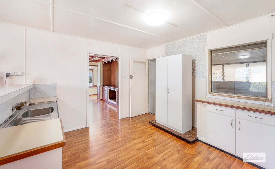 9 Cross Street, South Gladstone, QLD, 4680 - Image 7