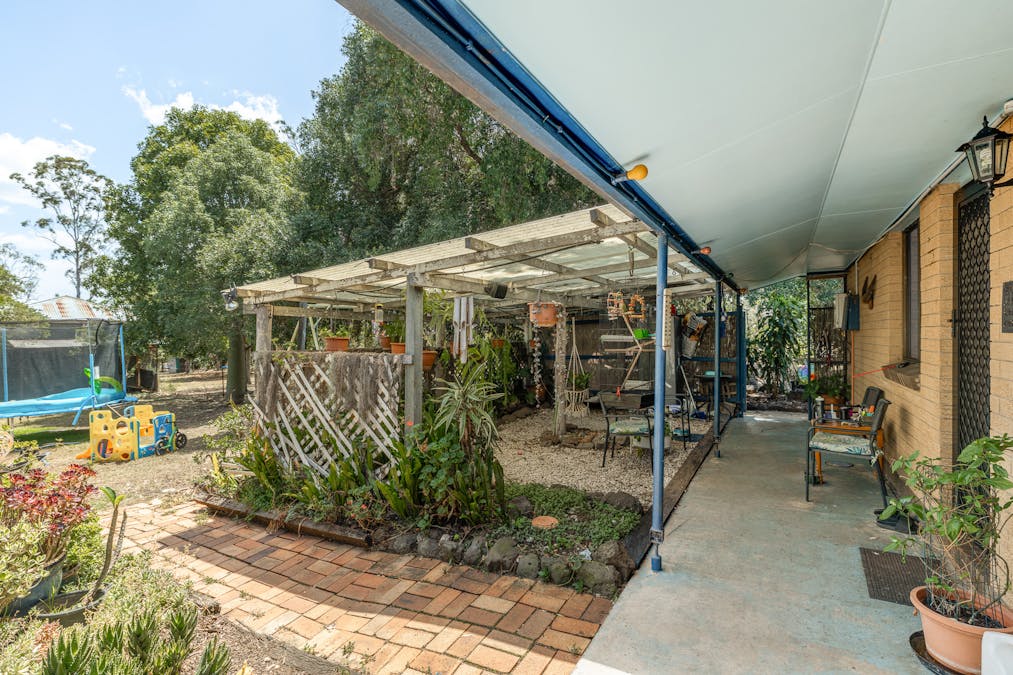 27 Jannusch Road, Gowrie Mountain, QLD, 4350 - Image 19