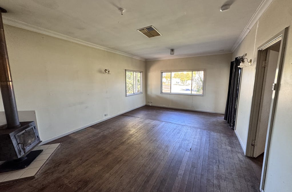63 Throssell Street, Northam, WA, 6401 - Image 5