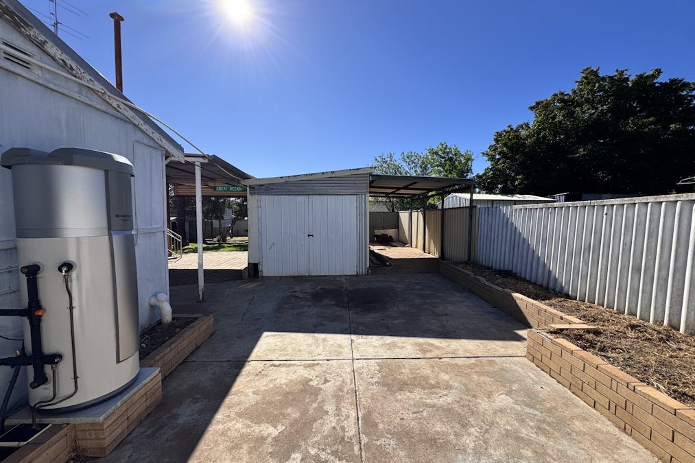63 Throssell Street, Northam, WA, 6401 - Image 20