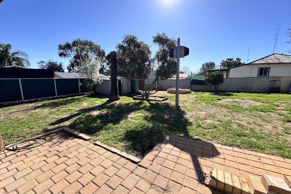 63 Throssell Street, Northam, WA, 6401 - Image 26