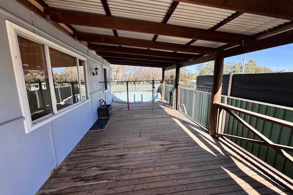 63 Throssell Street, Northam, WA, 6401 - Image 24