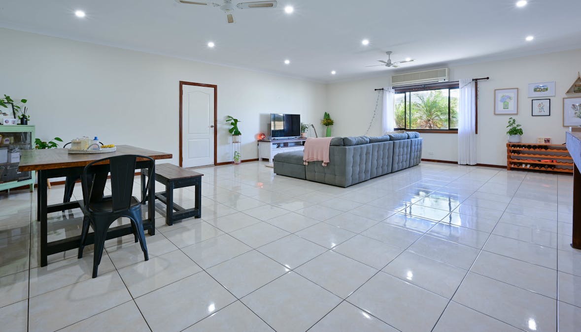16 Loveday Street, Whyalla Norrie, SA, 5608 - Image 7