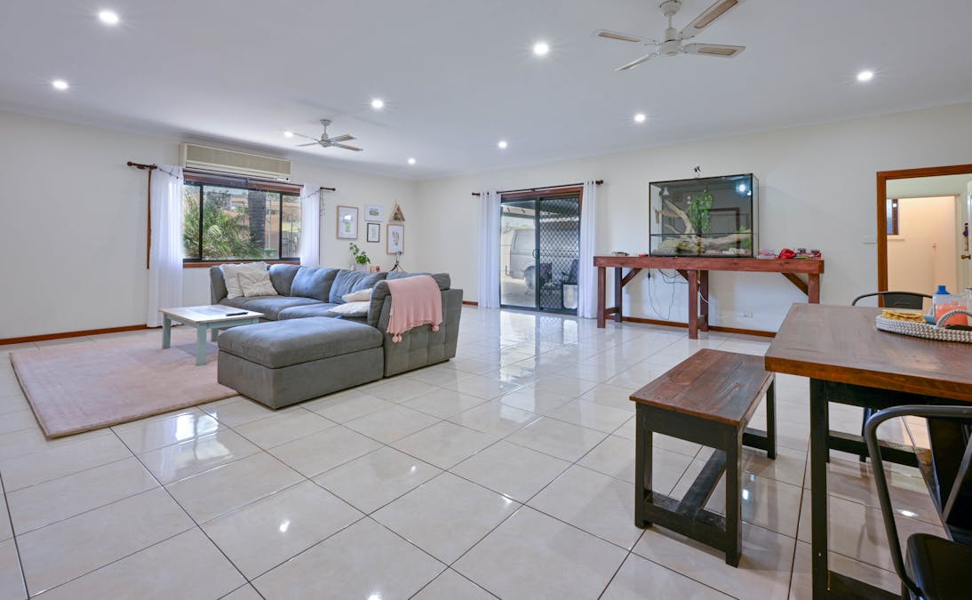 16 Loveday Street, Whyalla Norrie, SA, 5608 - Image 8