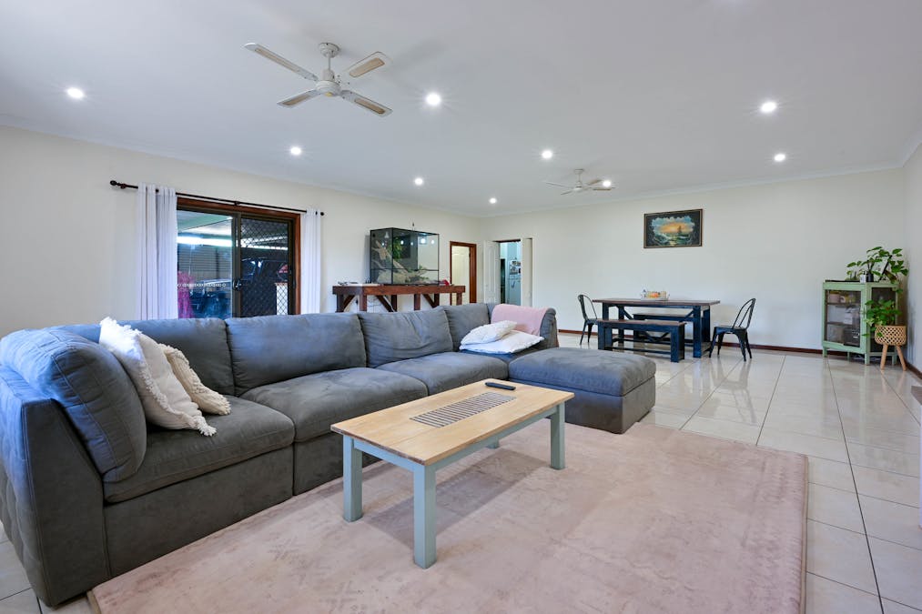 16 Loveday Street, Whyalla Norrie, SA, 5608 - Image 9