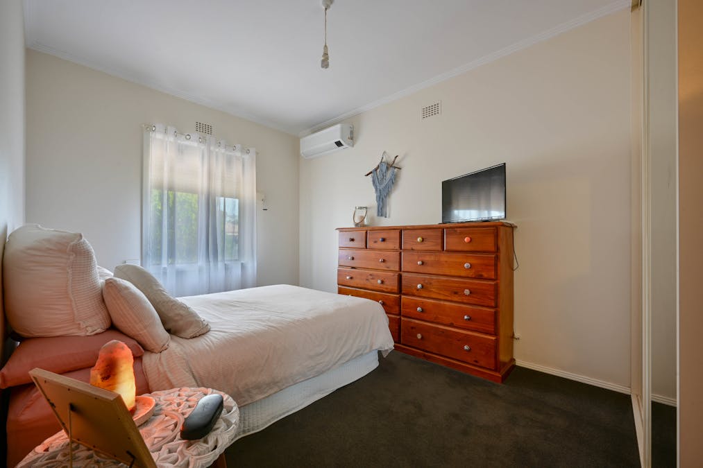 16 Loveday Street, Whyalla Norrie, SA, 5608 - Image 11