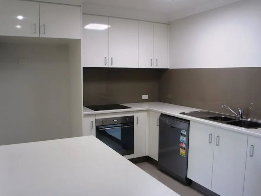 1/25 Beaver Street, South Gladstone, QLD, 4680 - Image 4