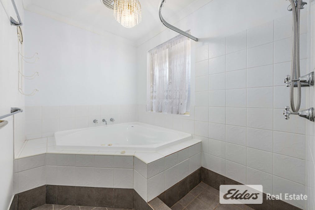 30 Swifts Court, Rockingham, WA, 6168 - Image 13